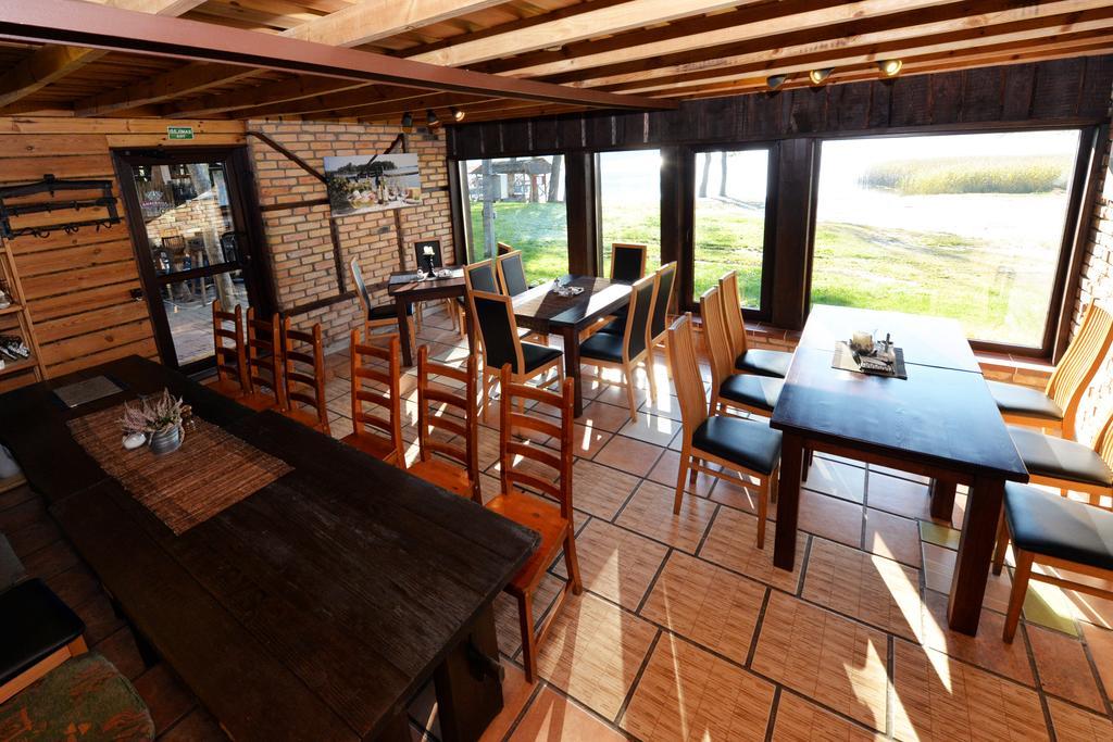 Bed and Breakfast Zuvienes Pasiure Rubikiai Exterior foto