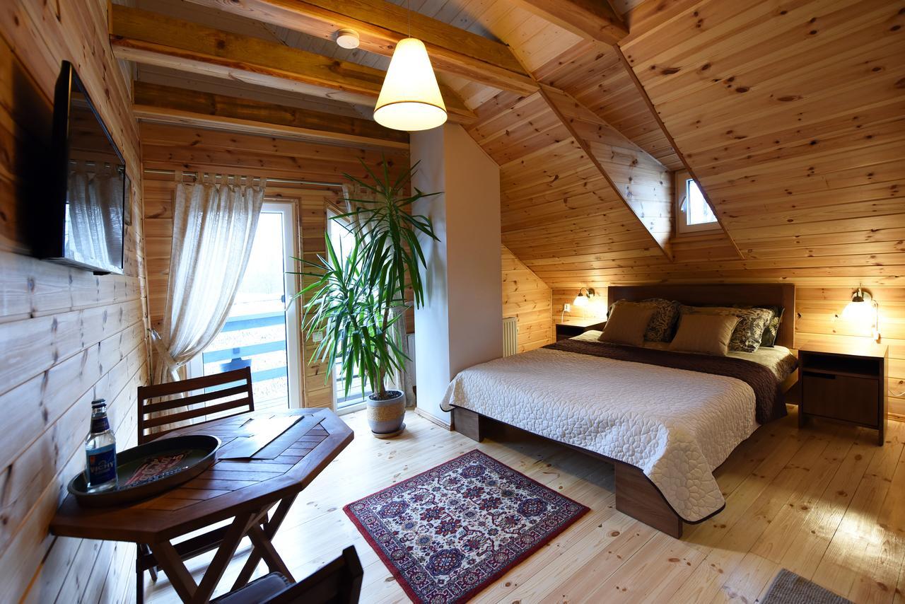 Bed and Breakfast Zuvienes Pasiure Rubikiai Exterior foto